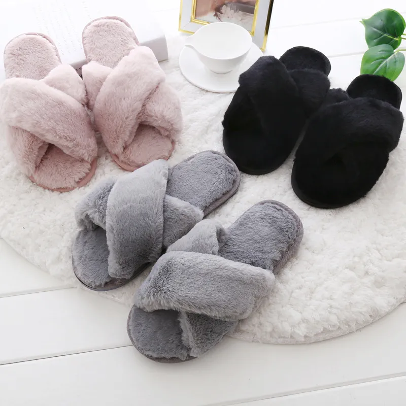 2021 New Criss Cross Fluffy Slippers for Ladies with Flat Flops and Plush Slippers
