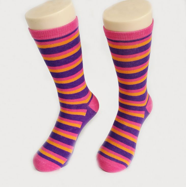 Fashion Custom Cotton Women Happy Socks with High Quality