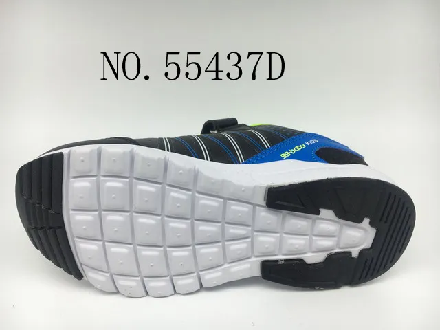 PU Upper Breather Outdoor Kid′s Sport Stock Shoes