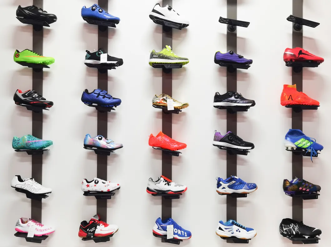Wholesale High Quality Latest Design Mesh Sports Shoes Casual Running Shoes Men Sneakers