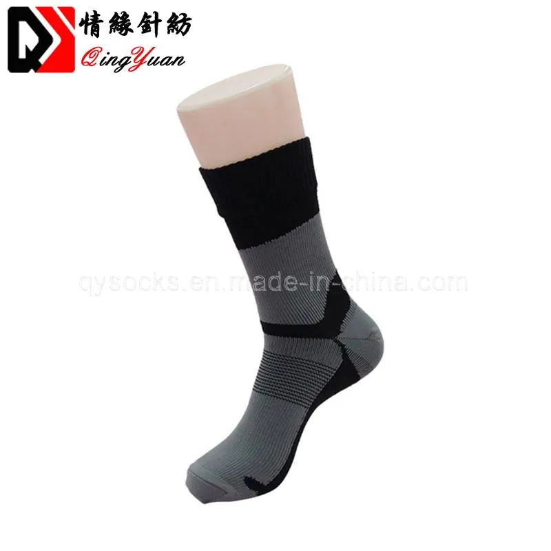 Wholesales Custom Breathable Nylon Coolmax Sports Waterproof Socks